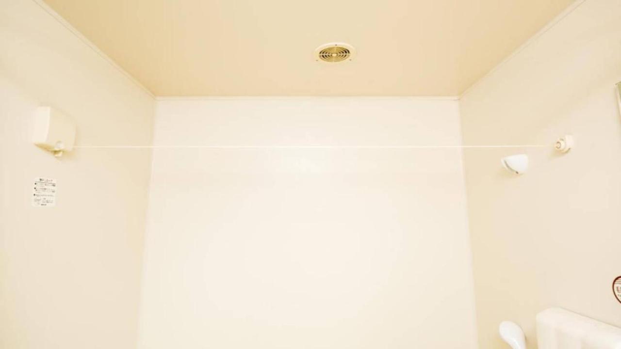 Toyoko Inn Yokohama Shiei-Chikatetsu Center Minami-Eki Экстерьер фото