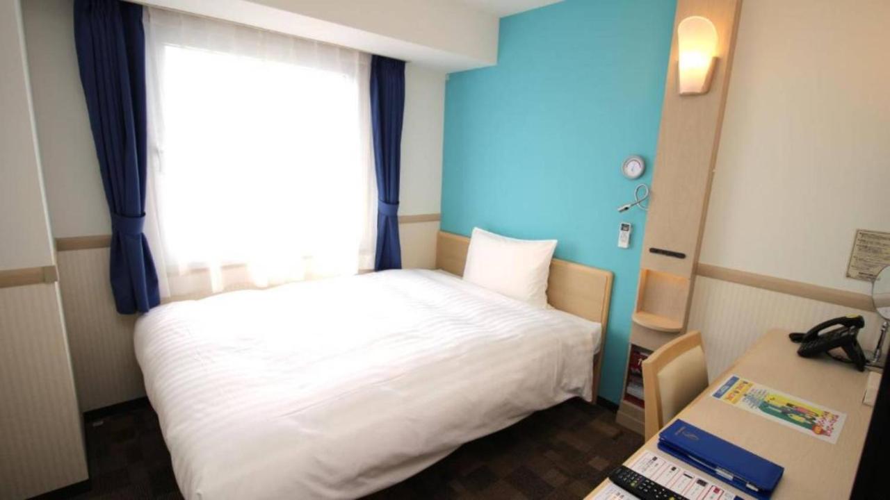Toyoko Inn Yokohama Shiei-Chikatetsu Center Minami-Eki Экстерьер фото